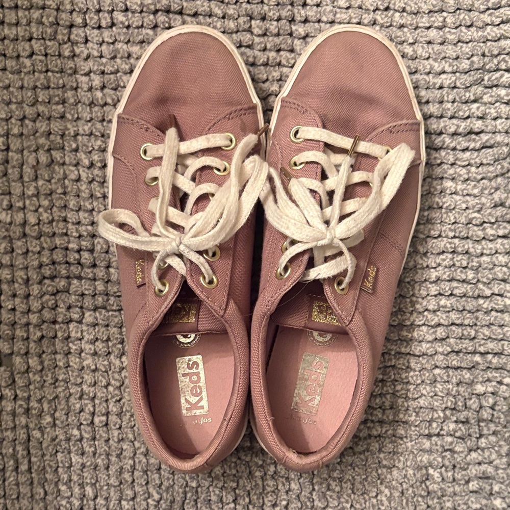 Keds Women's Mauve Canvas Sneakers